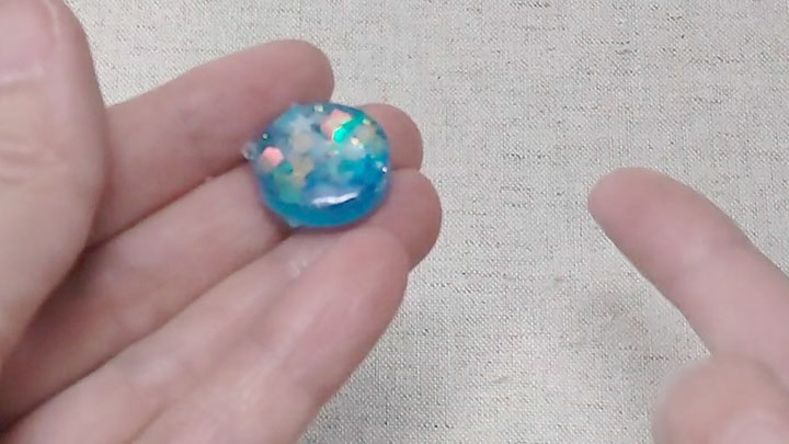 べたつきレジン